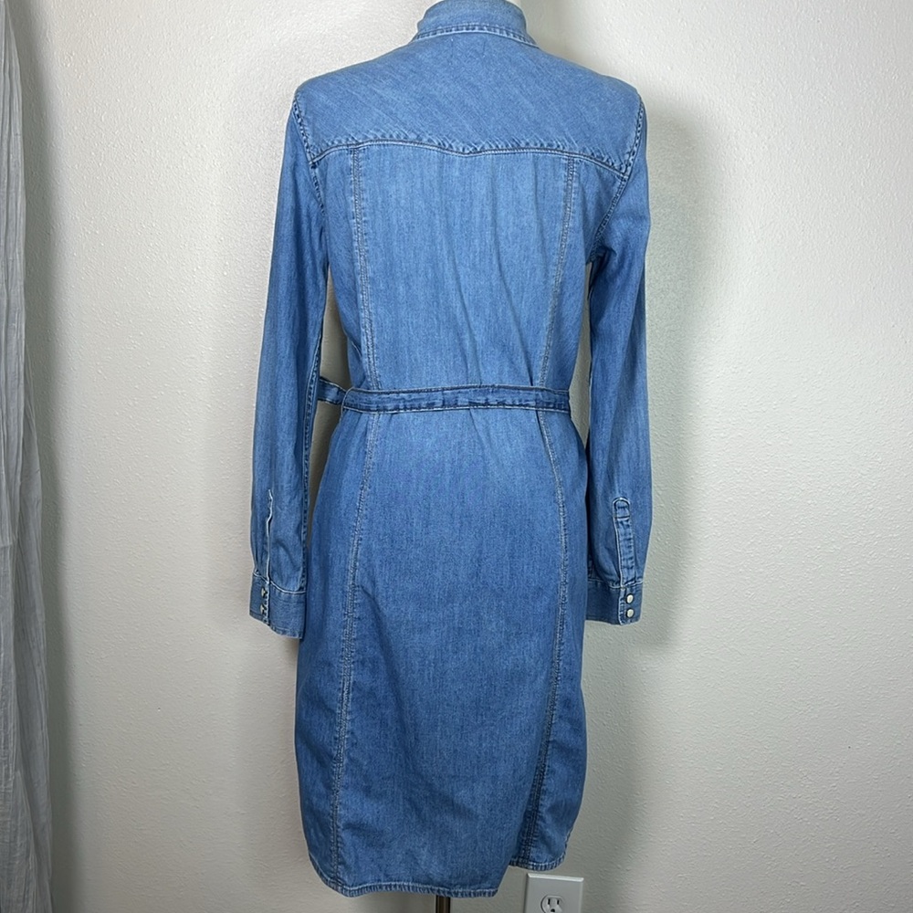 GAP Western Pearlsnap Shirt Dress M Belted‎ Chambray Lightweight Cotton Cowgirl - Picture 5 of 17